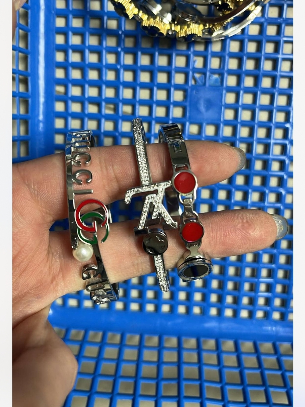 BRACELETS - Picture 2 of 2